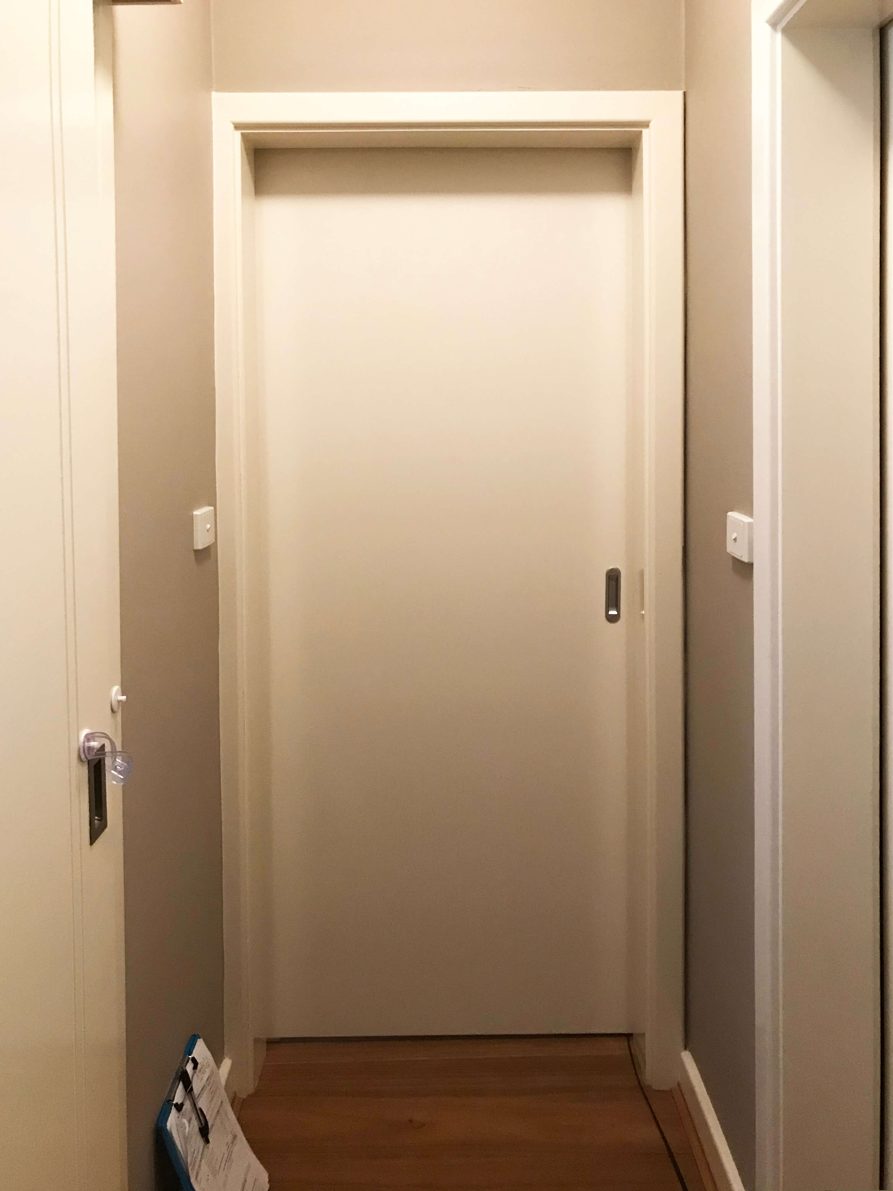 Doors Plus Internal hollow core flush panel painted white sliding door with flush pull