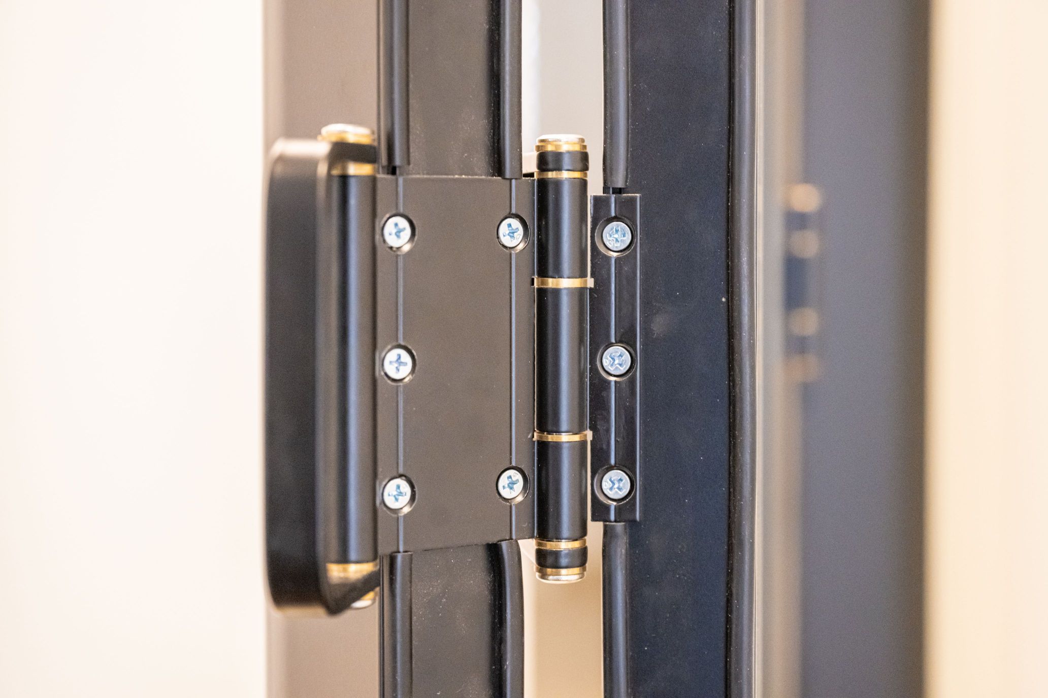 Doors Plus - Aluminium Zone Living Hardware