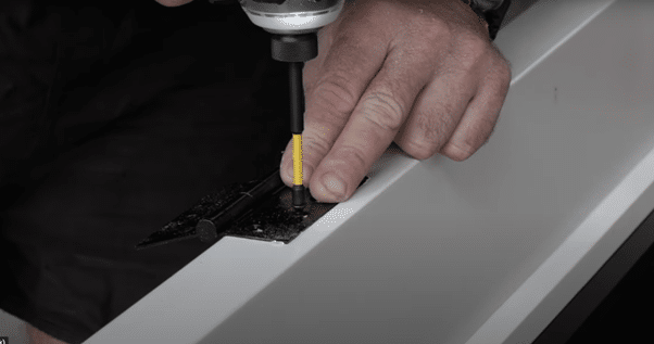 Doors Plus - Installation of Hinges