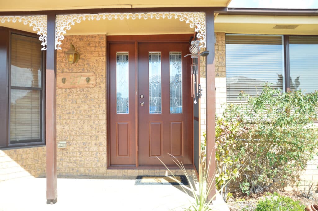 Doors Plus - Patterned Victorian glass