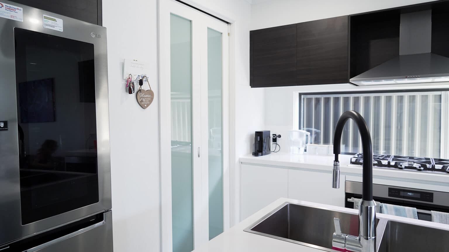 Bifold Laundry Doors: Space-Saving Solutions for Modern Laundry Areas ...