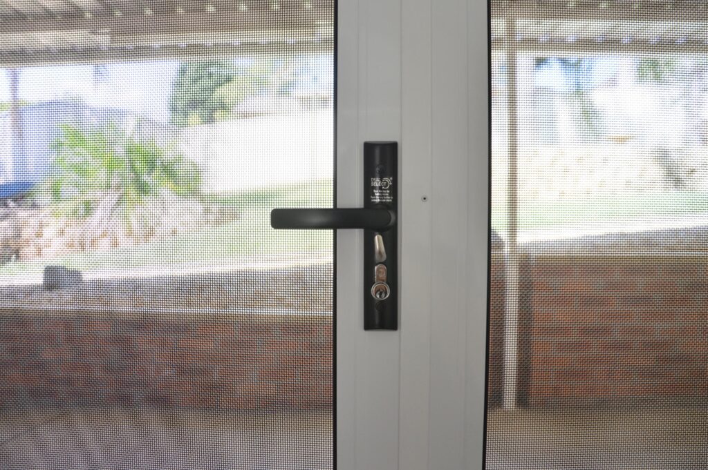 Doors Plus - Powder Coated Handle on Screen Door